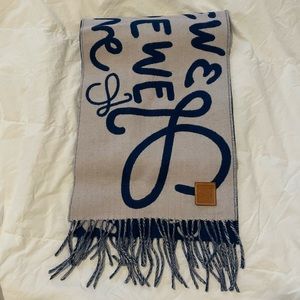 LOEWE Scarf
